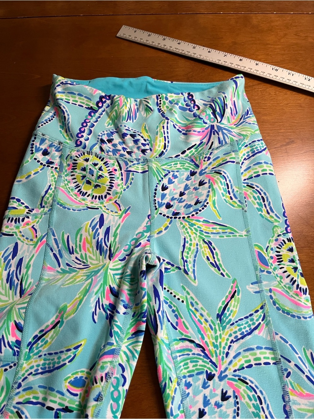 Lilly Pulitzer High-Rise Weekender Midi Leggings Bermuda Blue Turtle Season XS - Picture 3 of 11